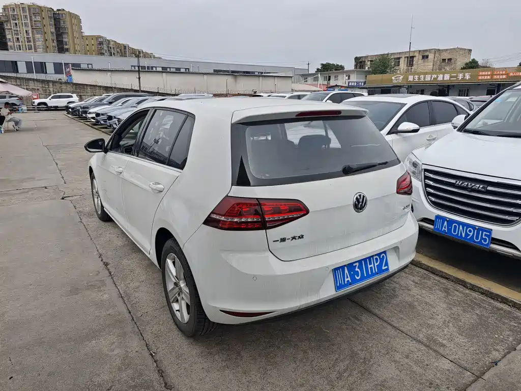 Volkswagen Golf — миниатюра 9