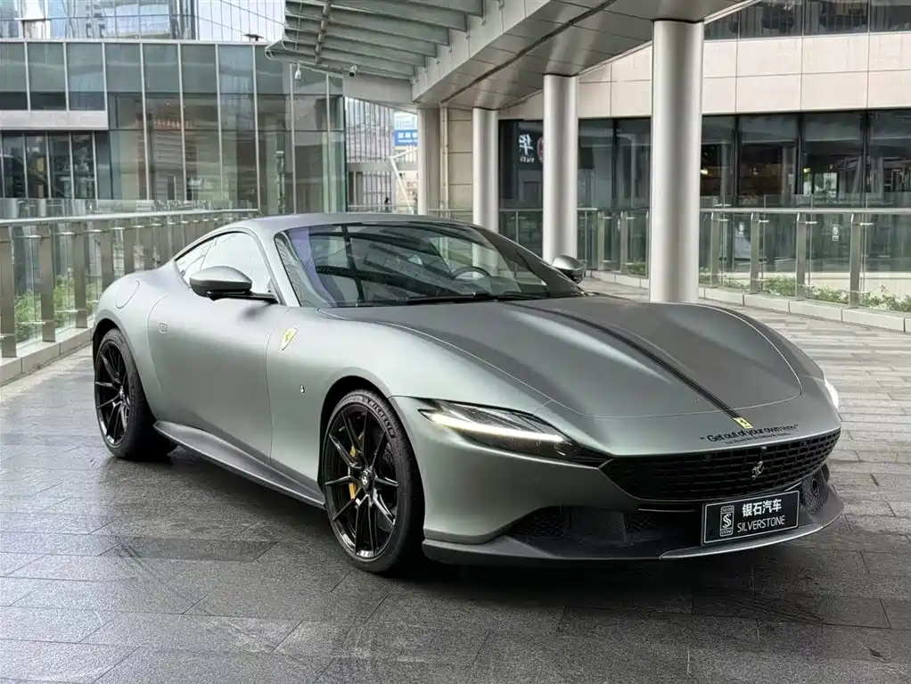 Ferrari Roma 2021