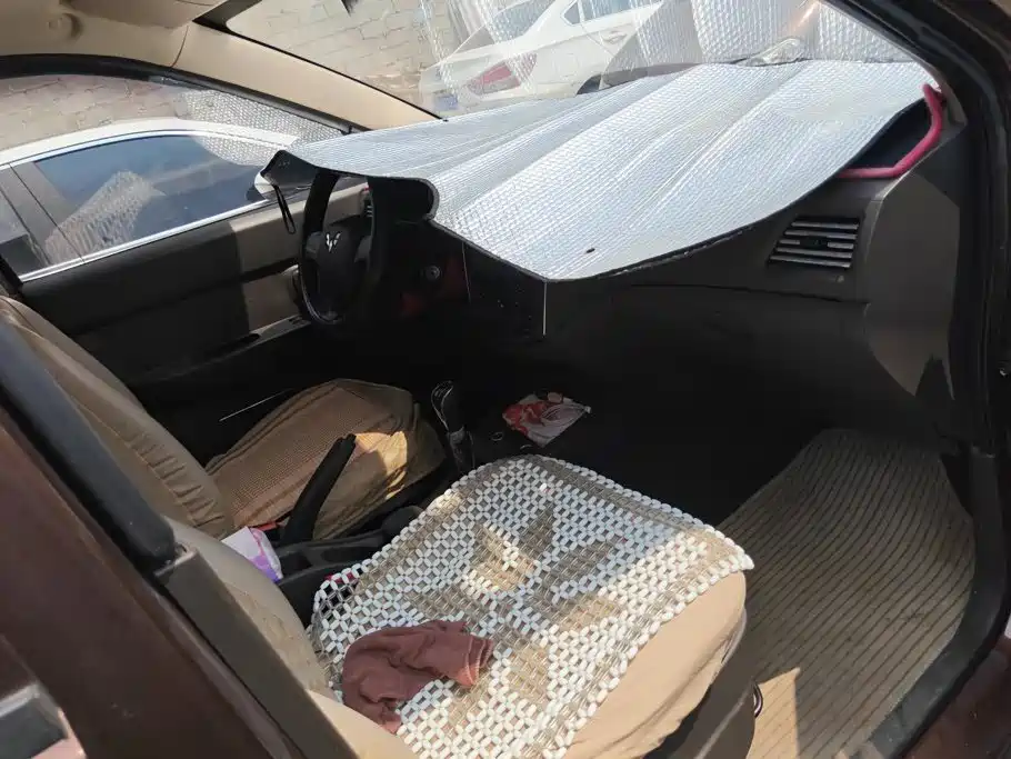 Wuling Hongguang — миниатюра 8