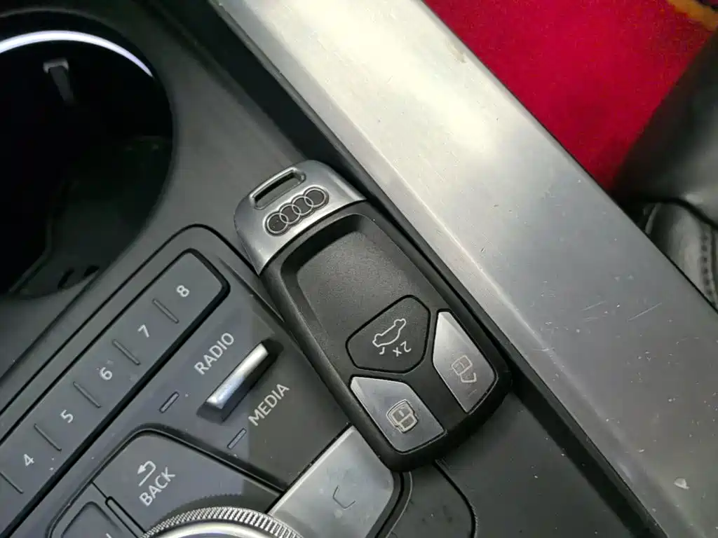 Audi A4L — миниатюра 9