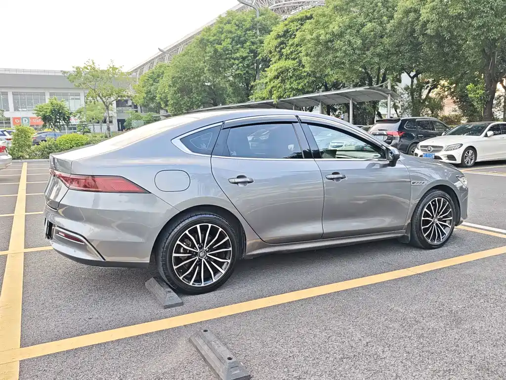 BYD Qin PLUS — миниатюра 29