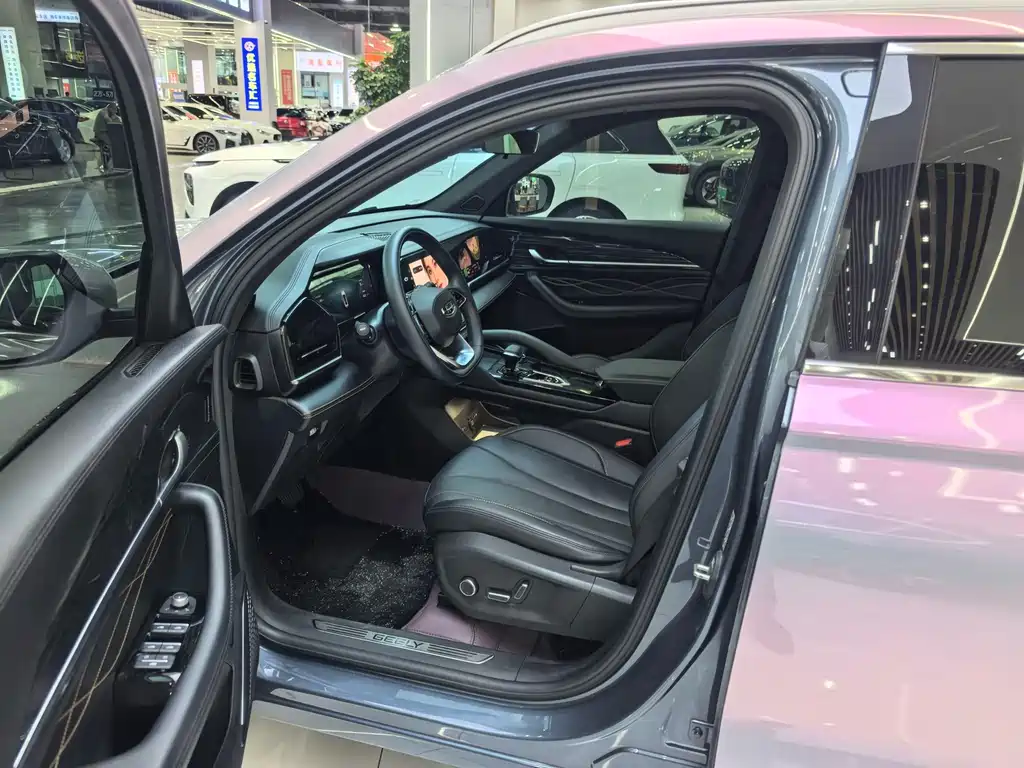 Geely Xingyue L — миниатюра 6