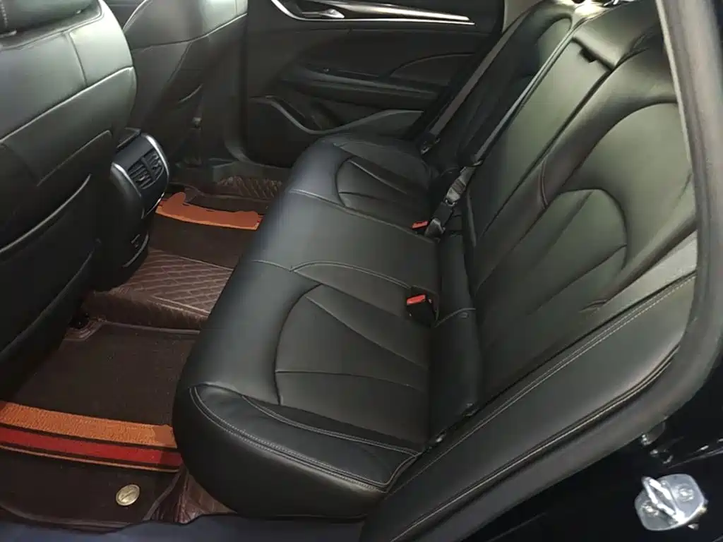 Buick LaCrosse — миниатюра 17