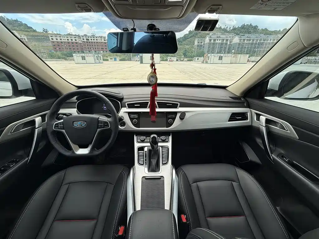 Geely Boyue — миниатюра 4