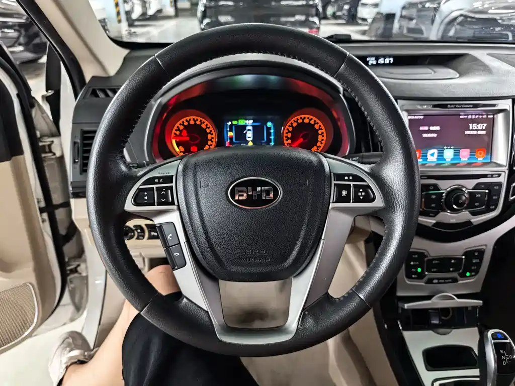BYD e5 — миниатюра 20