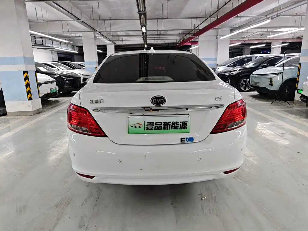 BYD e5 — миниатюра 13