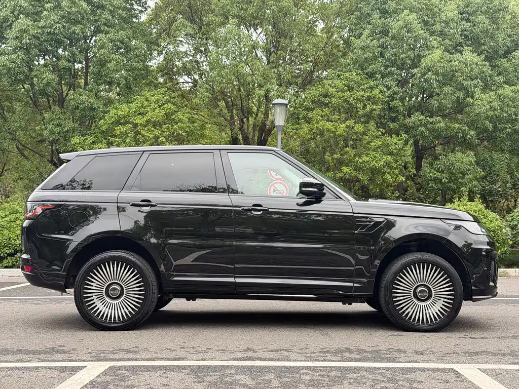 Land Rover Sport — миниатюра 3