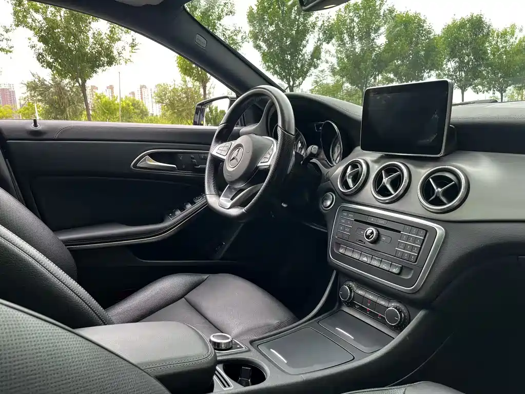 Mercedes-Benz CLA (Import) — миниатюра 12