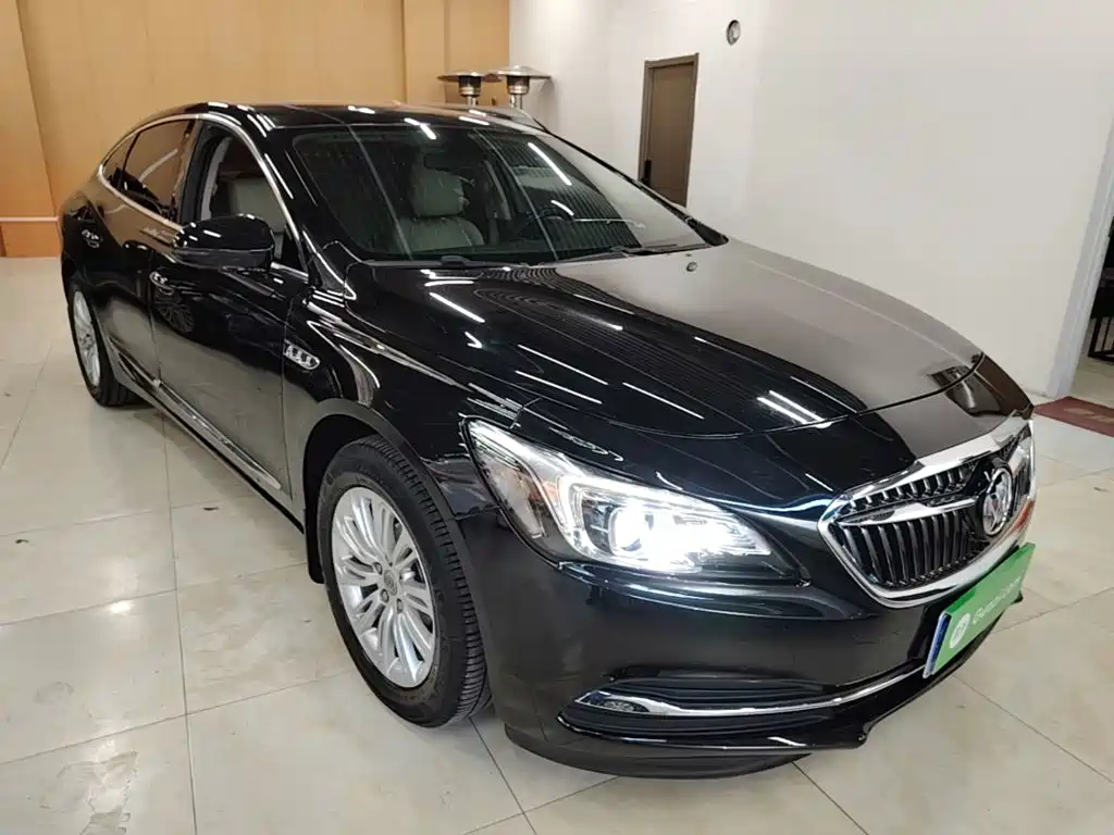 Buick LaCrosse — миниатюра 4
