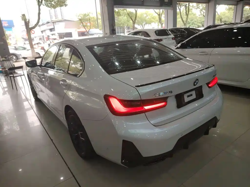 BMW 3 Series — миниатюра 14