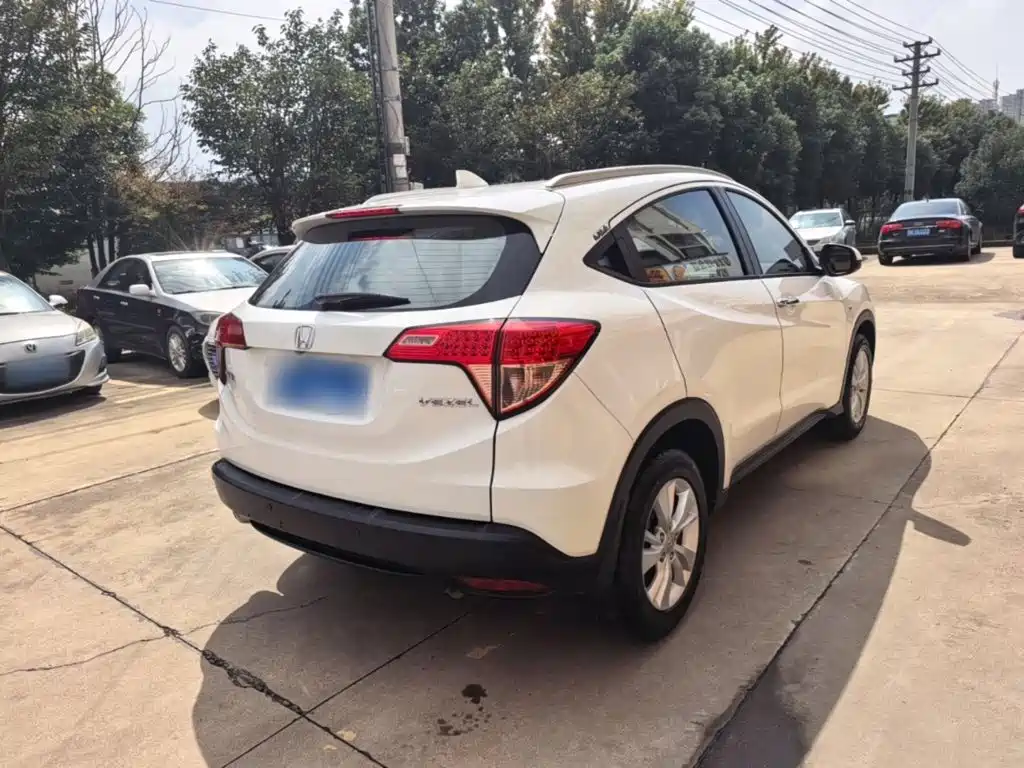 Honda Vezel — миниатюра 7