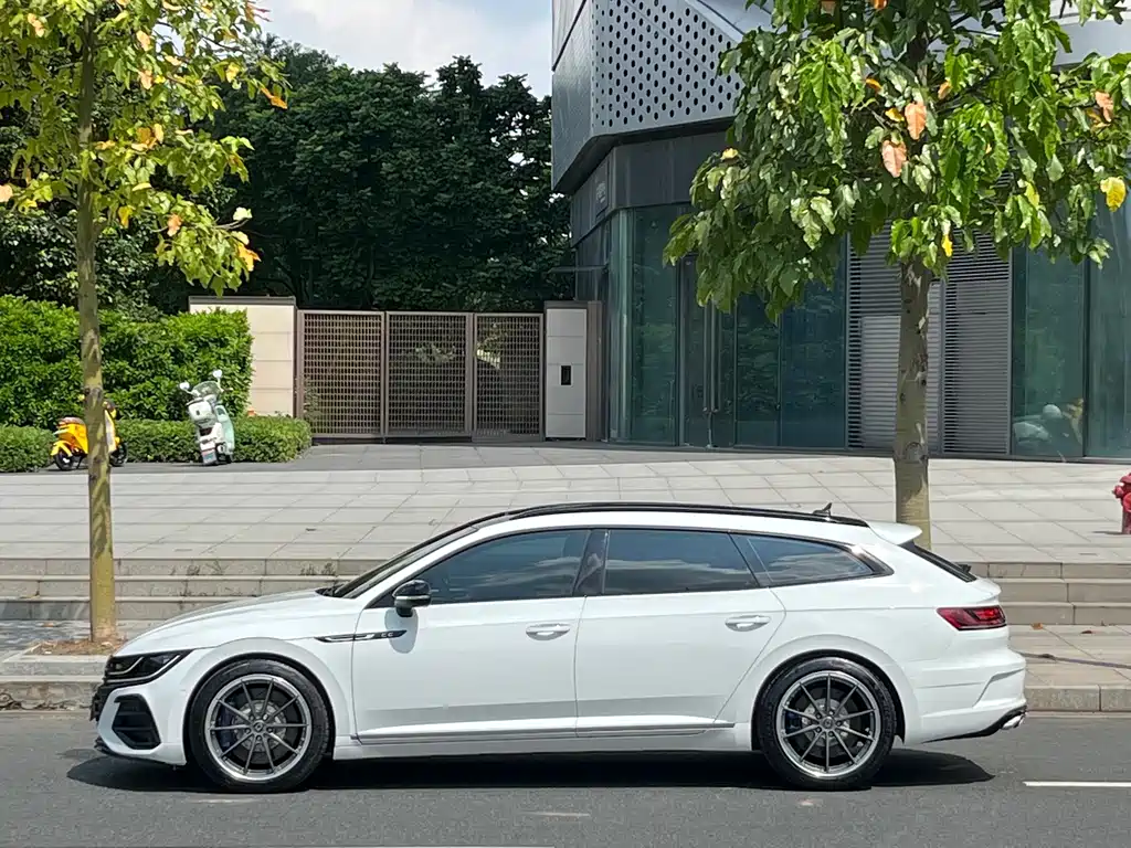 Volkswagen CC — миниатюра 7