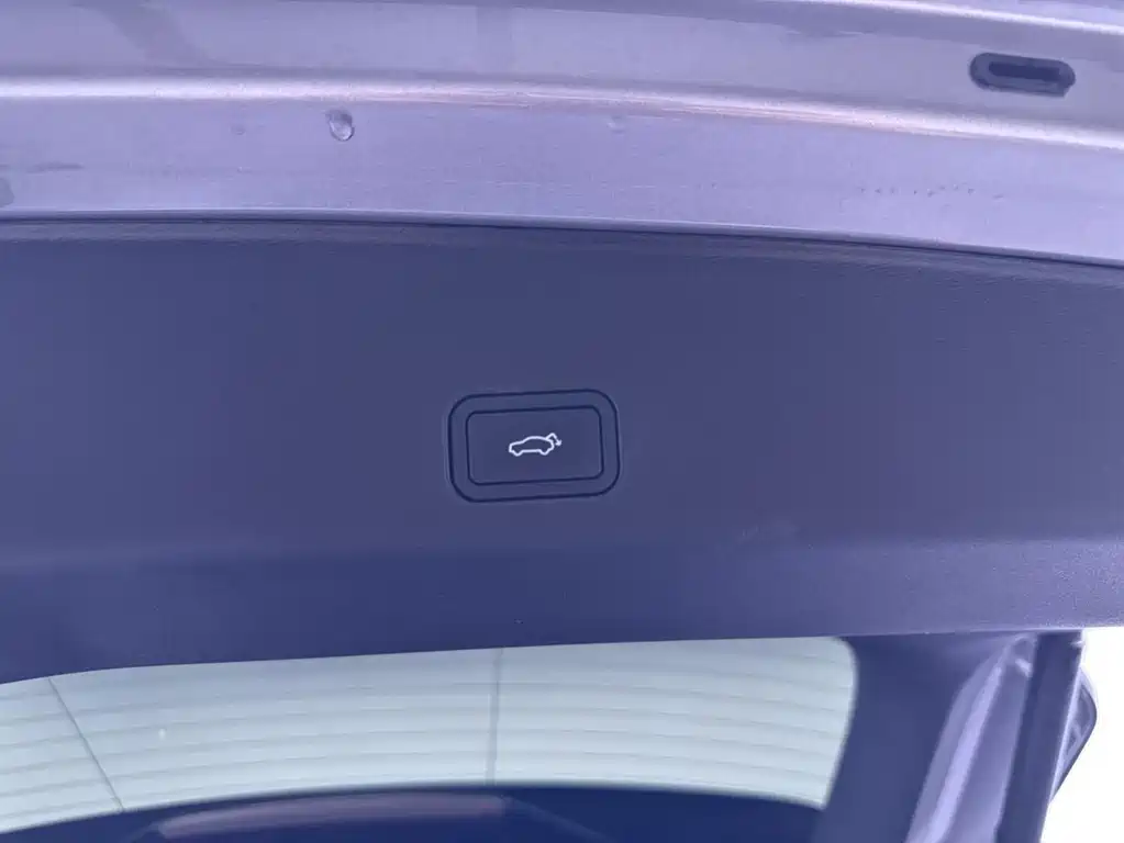 Geely Xingyue L — миниатюра 27