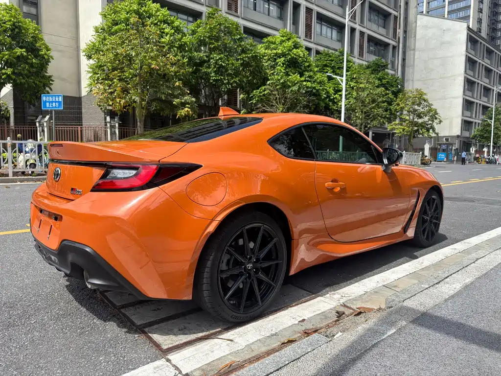 Toyota 86 — миниатюра 6