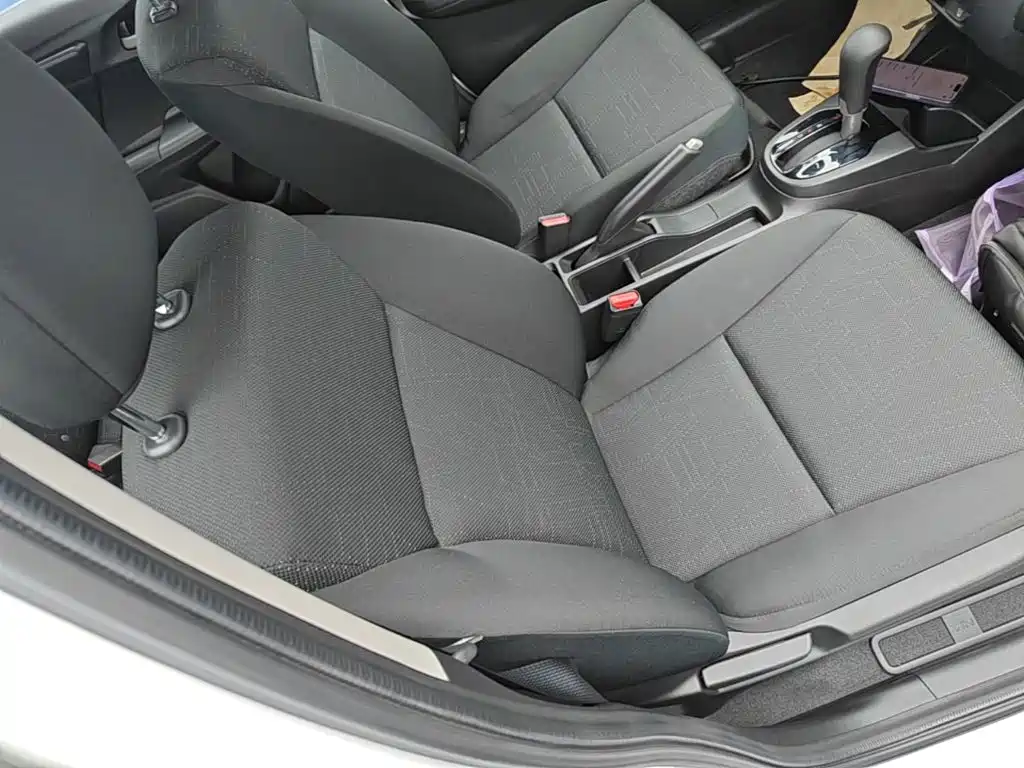 Honda Fit — миниатюра 25