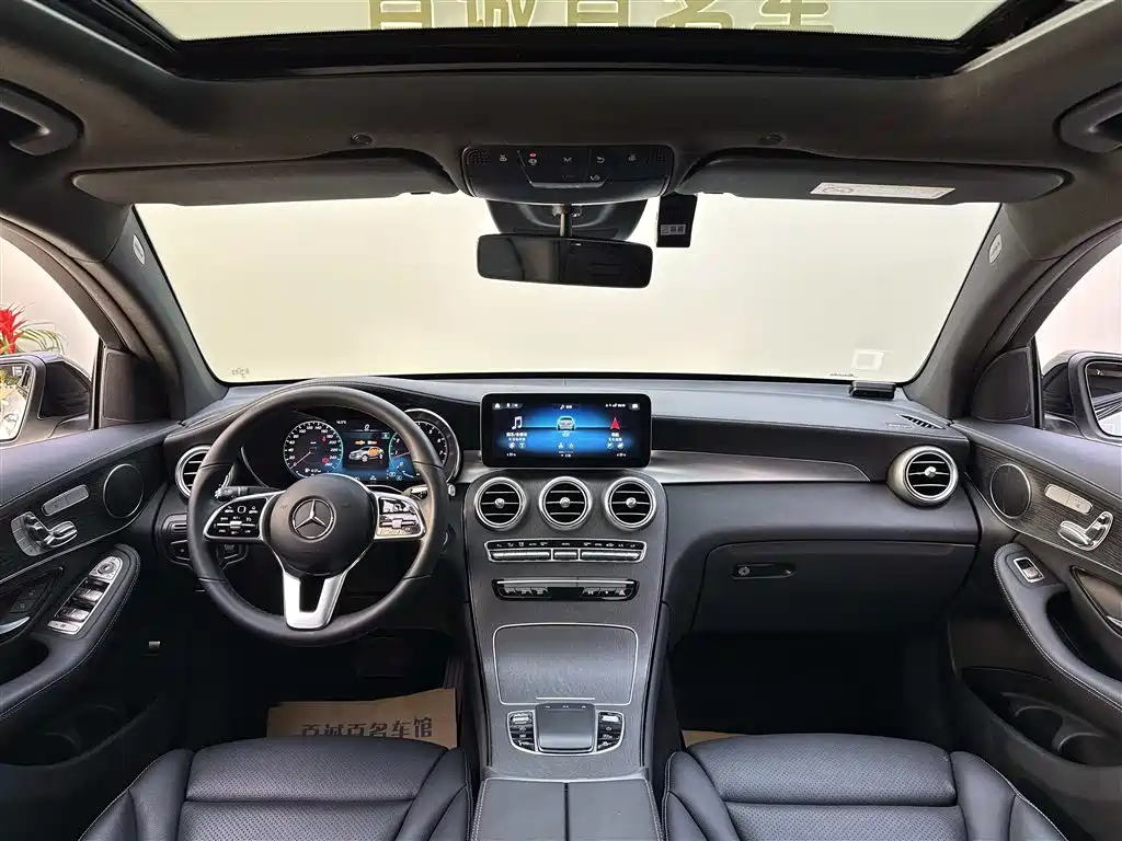 MERCEDES-BENZ GLC COUPE