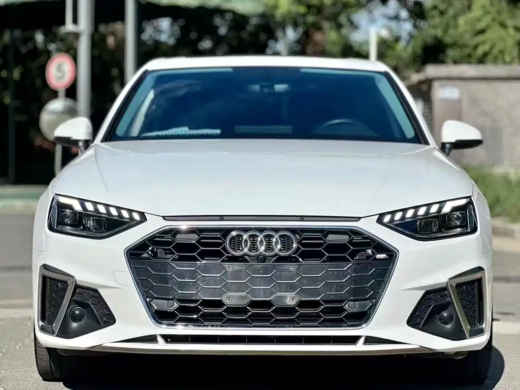 Audi A4L — миниатюра 2