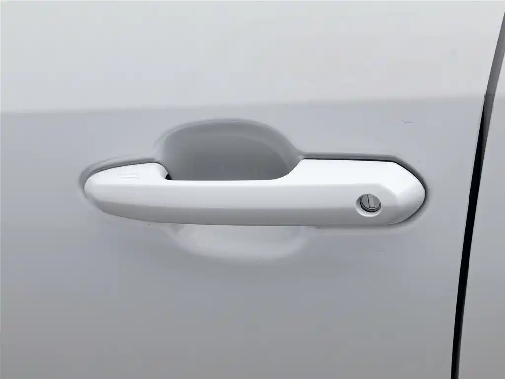 TOYOTA RAV4 RONGFANG DUAL ENGINE E+