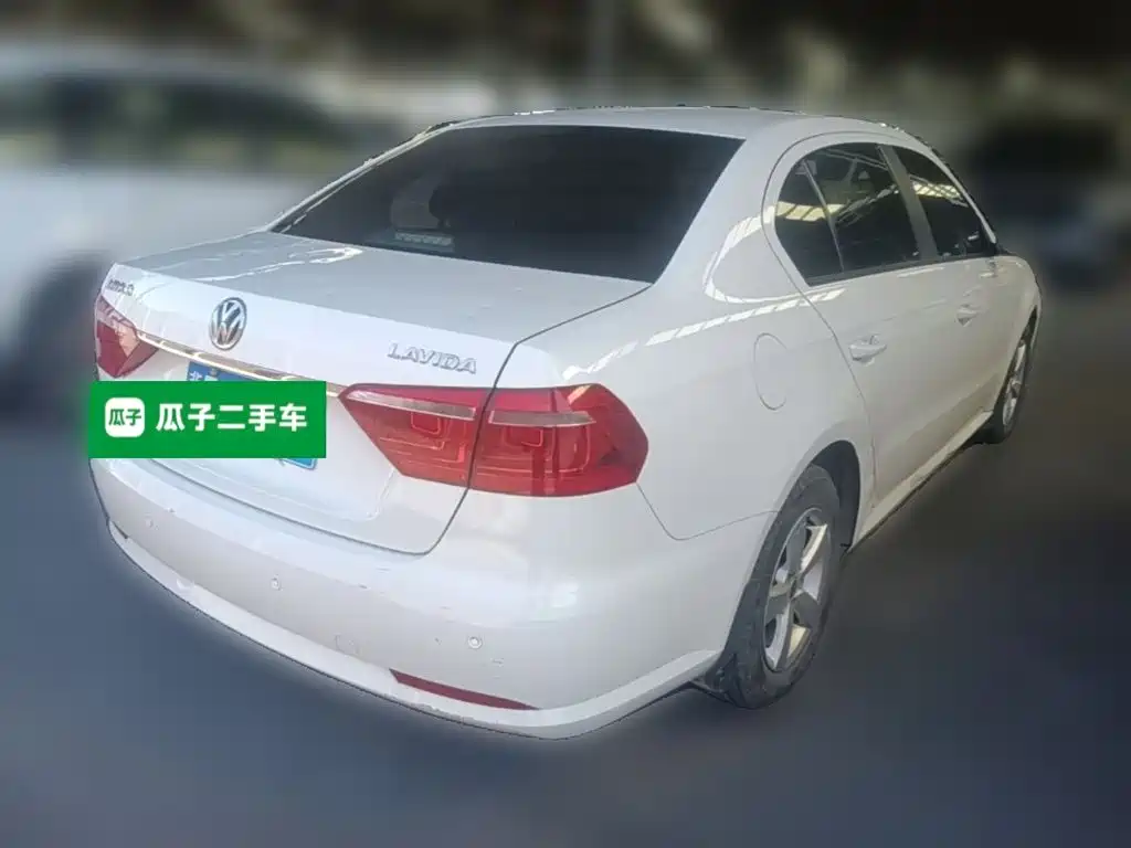 Volkswagen Lavida — миниатюра 10