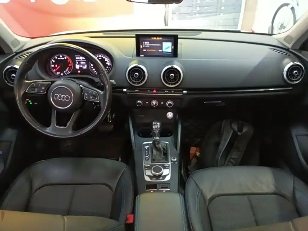 Audi A3 2018 30 Sportback 35 TFSI Fashion