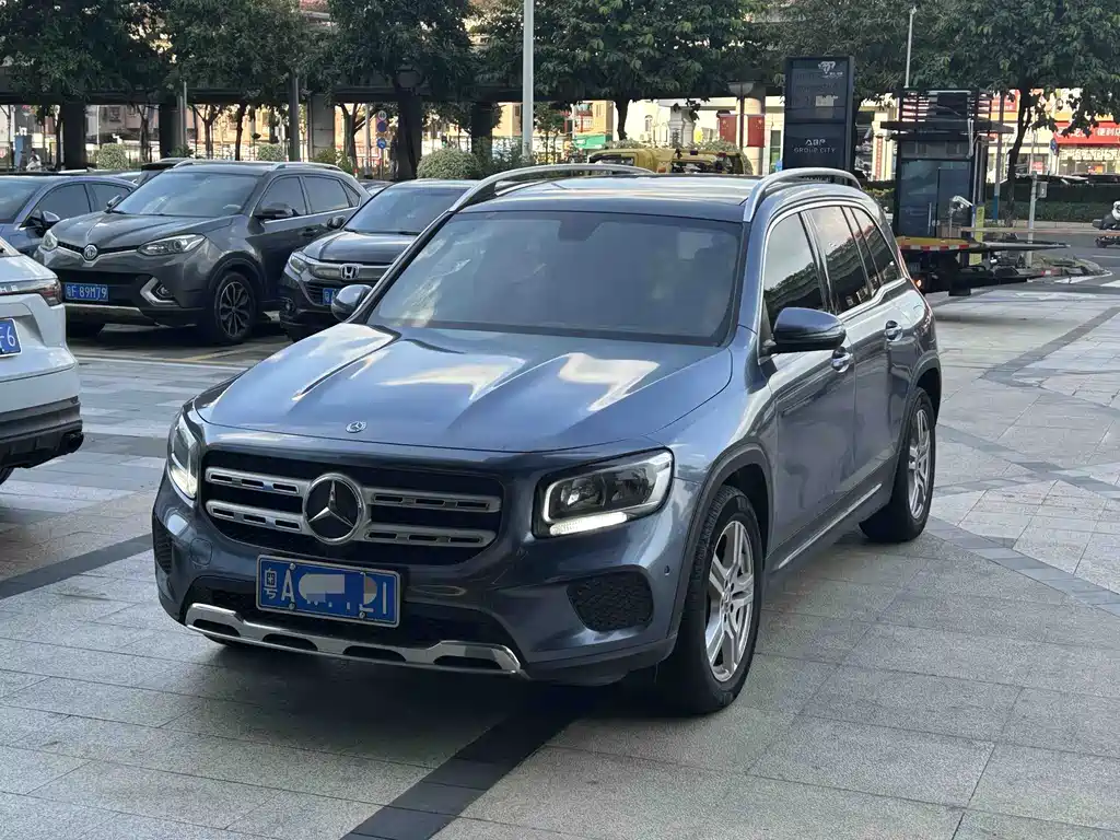 Mercedes-Benz GLB