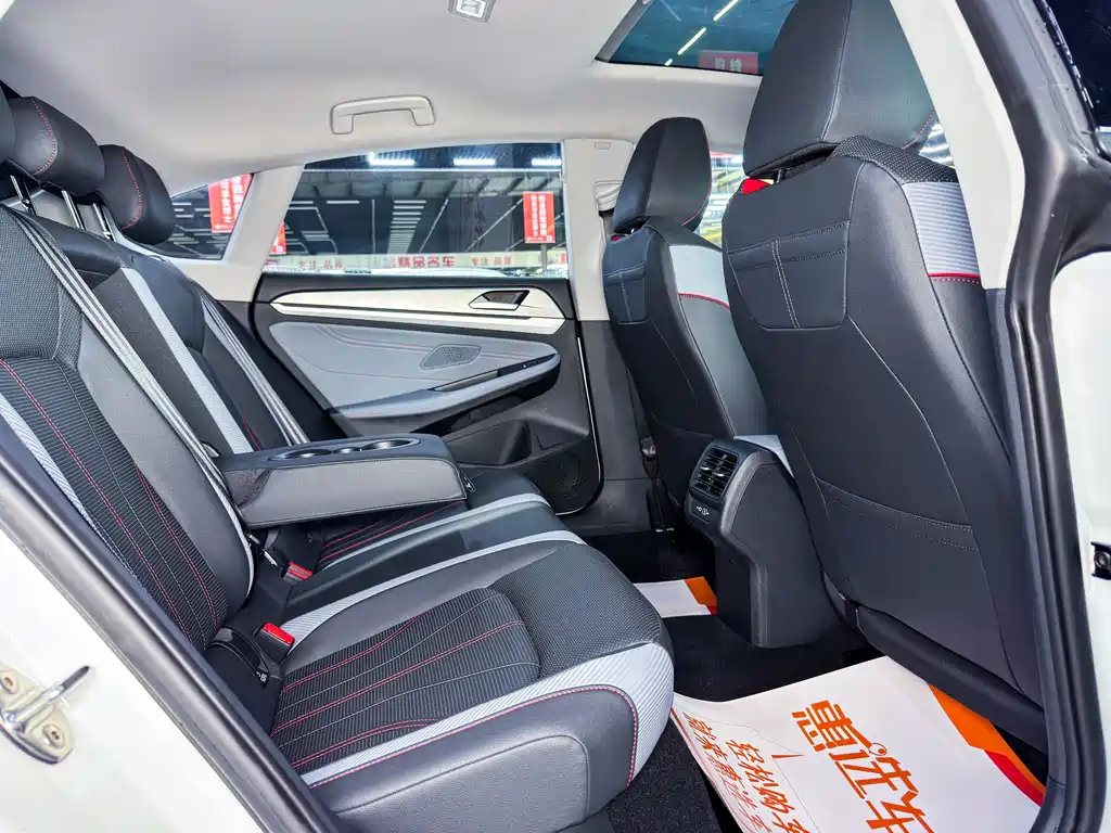Volkswagen Lamando 2025 L 280TSI DSG