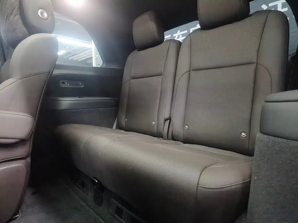 Li Auto Li L9 — миниатюра 10