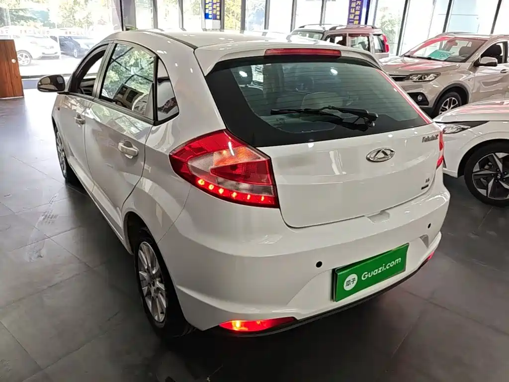 Chery Fengyun 2 — миниатюра 5