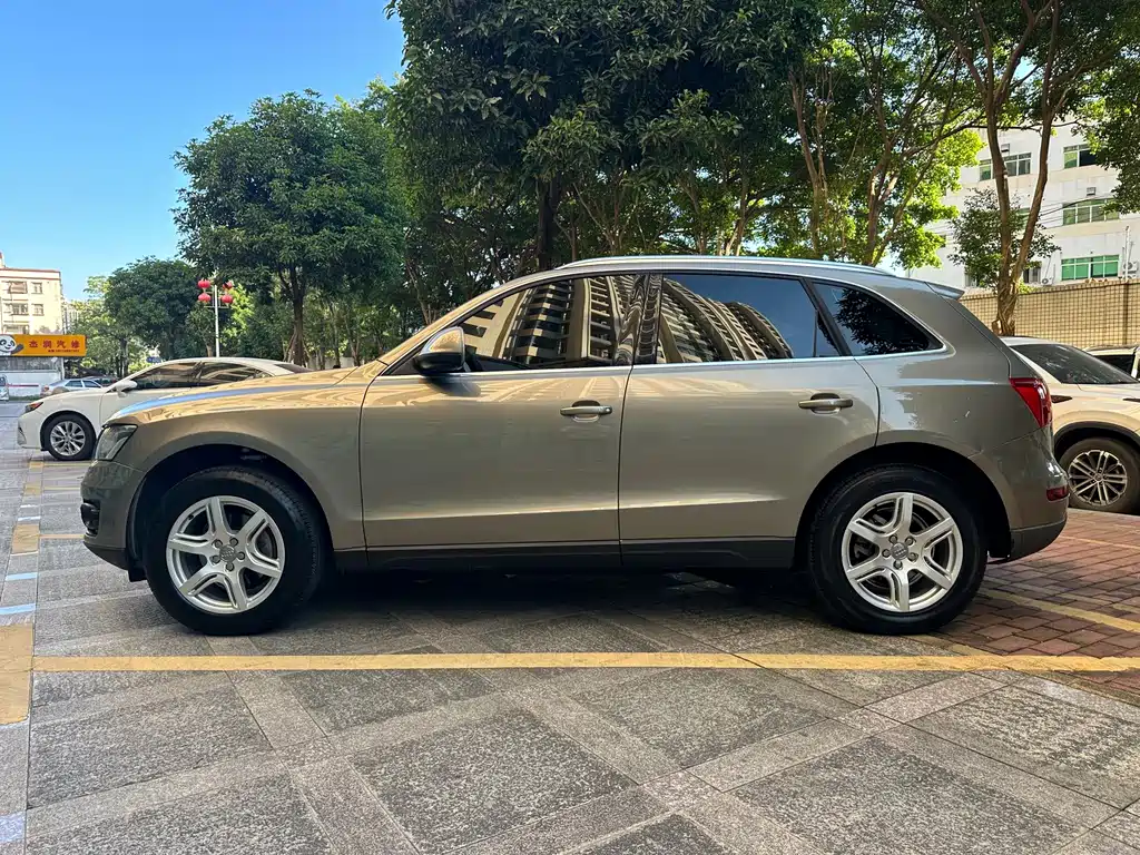 Audi Q5 — миниатюра 7