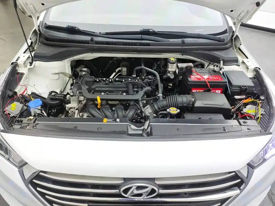 Hyundai Verna — миниатюра 10