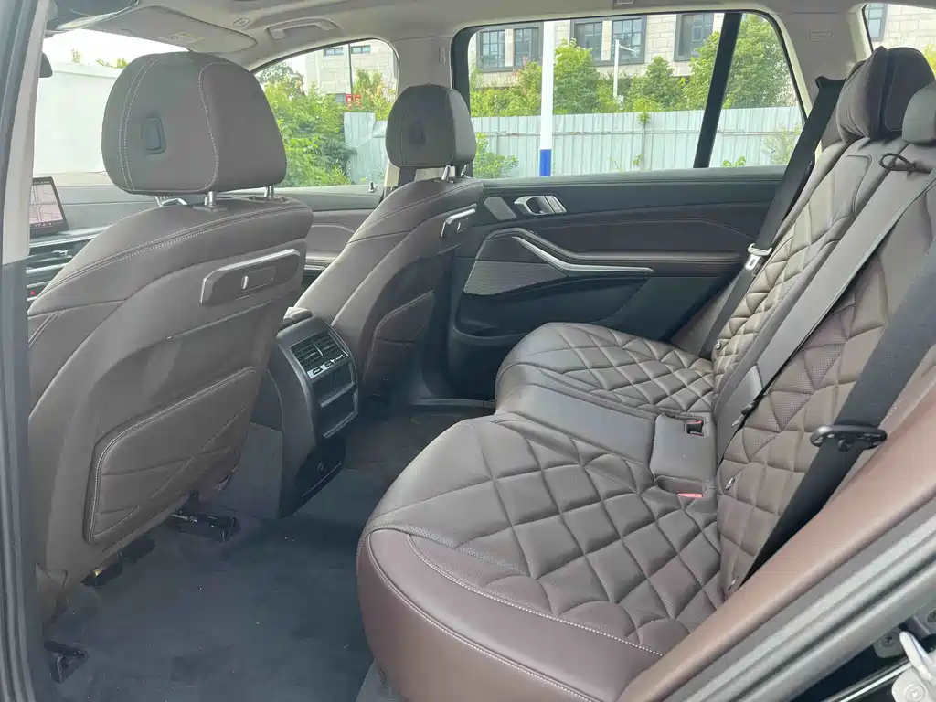 BMW X5 — миниатюра 14