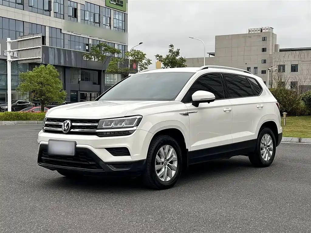 Volkswagen Tharu 2020
