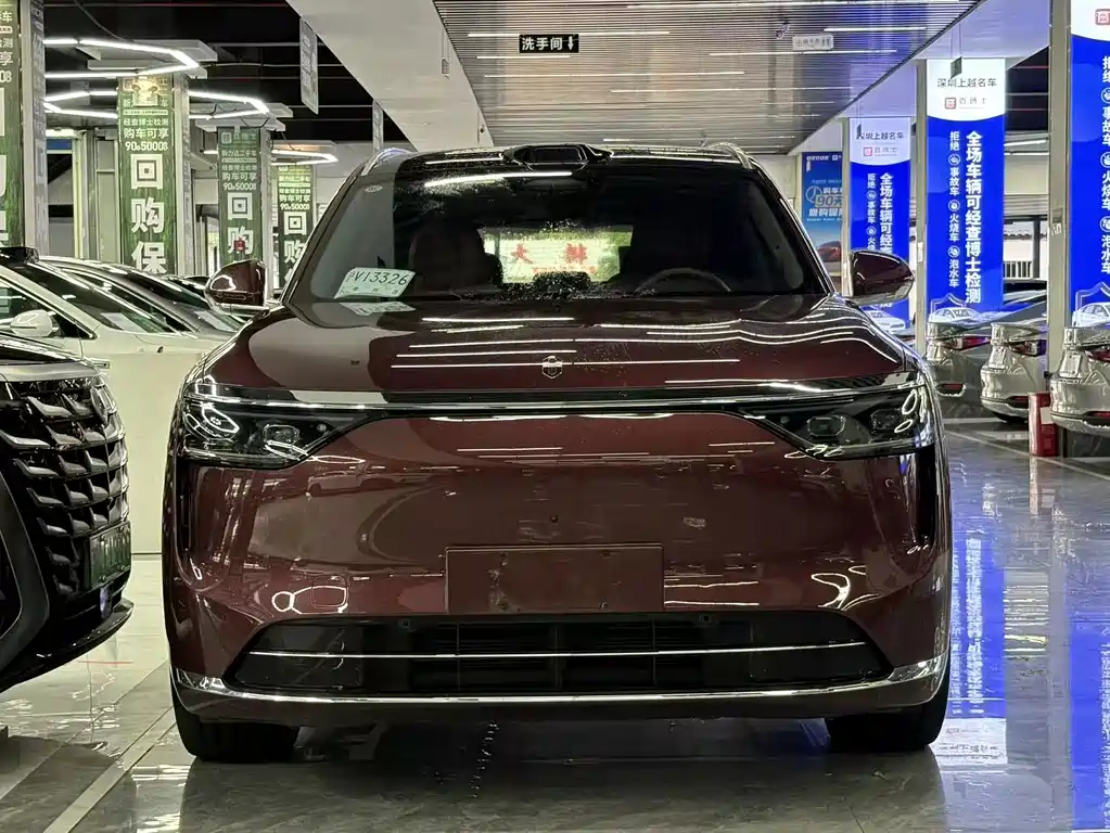 AITO AITO M8 — миниатюра 2