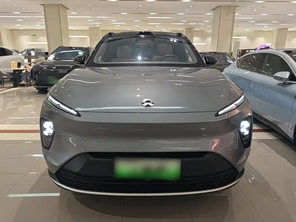 NIO ES8 — миниатюра 3