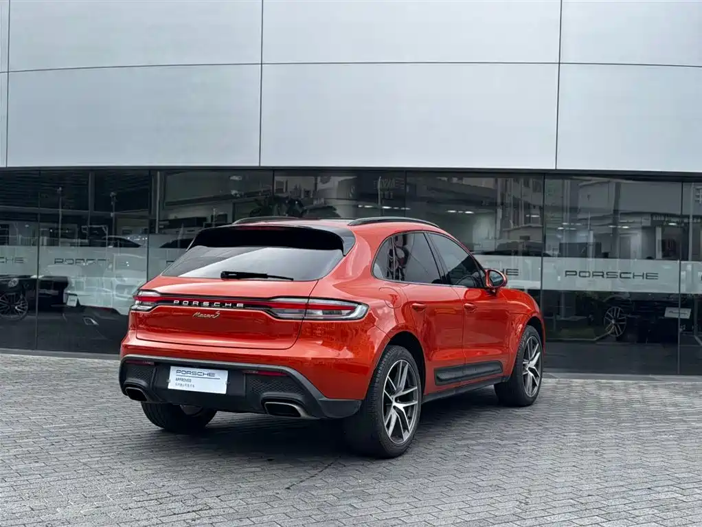 Porsche Macan — миниатюра 6