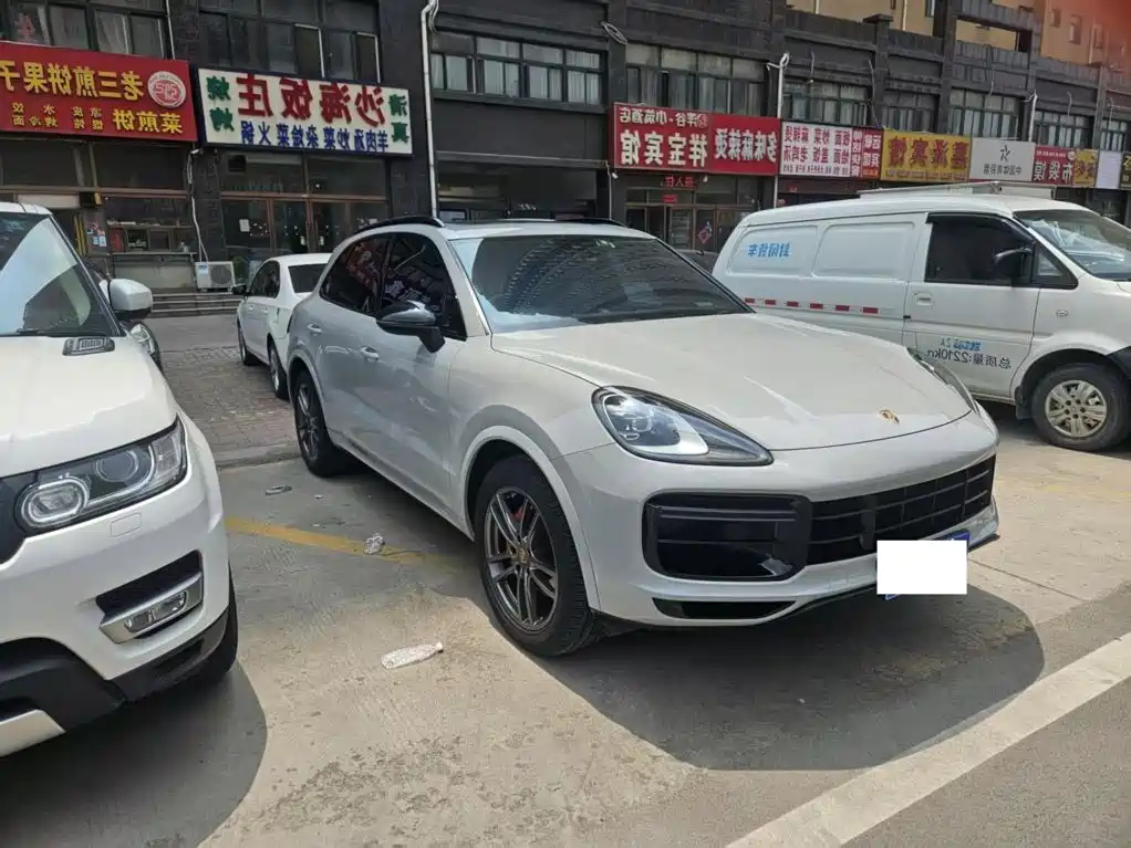 Porsche Cayenne — миниатюра 2