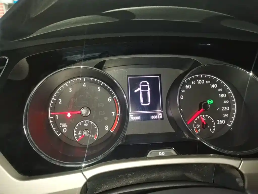 Volkswagen Touran — миниатюра 12