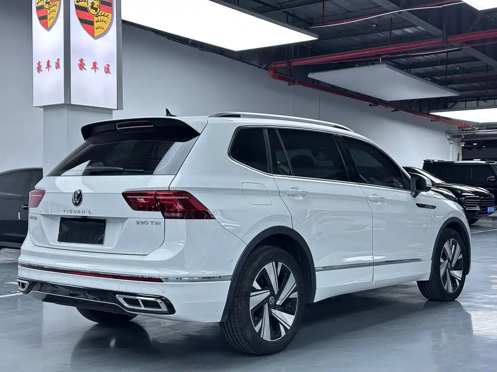 Volkswagen Tiguan L — миниатюра 18