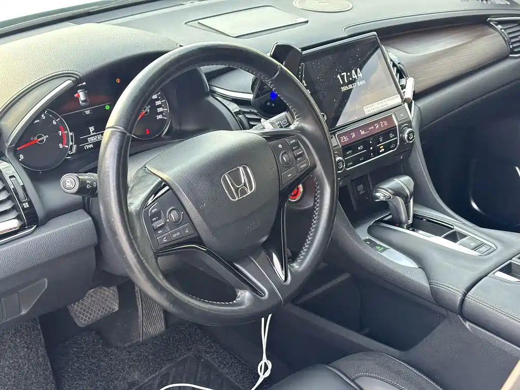 Honda Avancier — миниатюра 10
