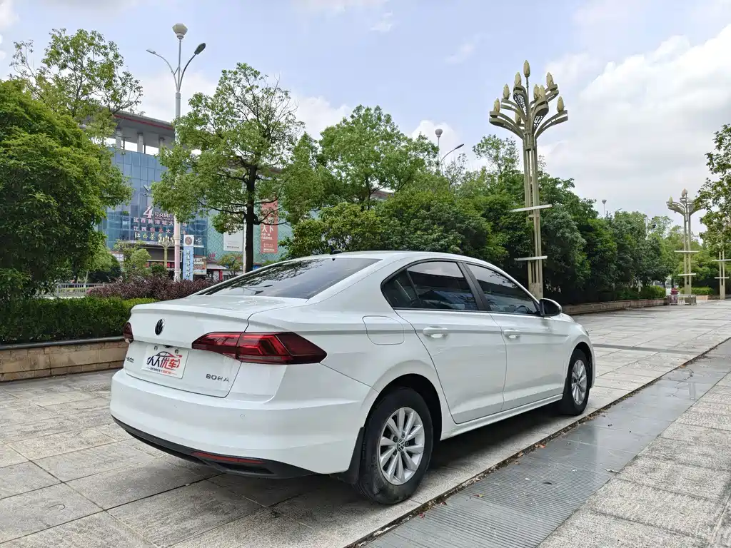 Volkswagen Bora 2021 1.5L AT Fashion Smart Connect