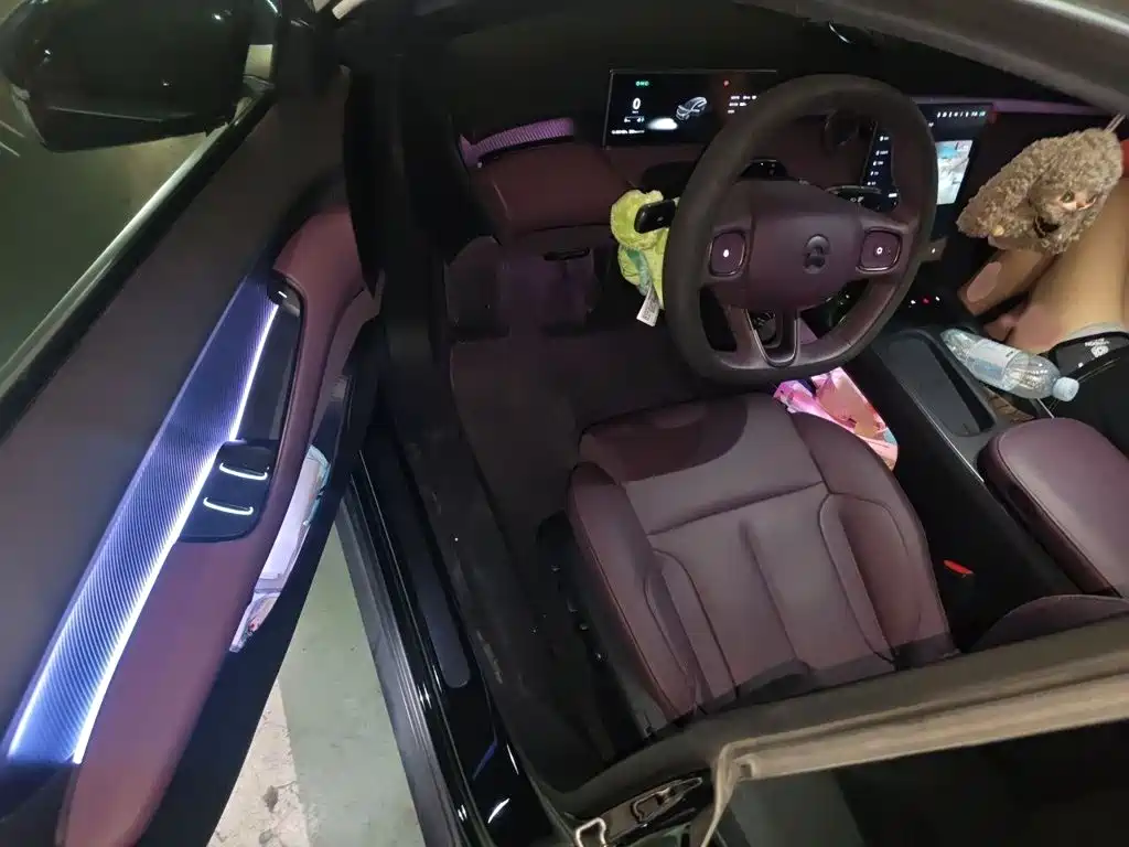NIO ET5T — миниатюра 14