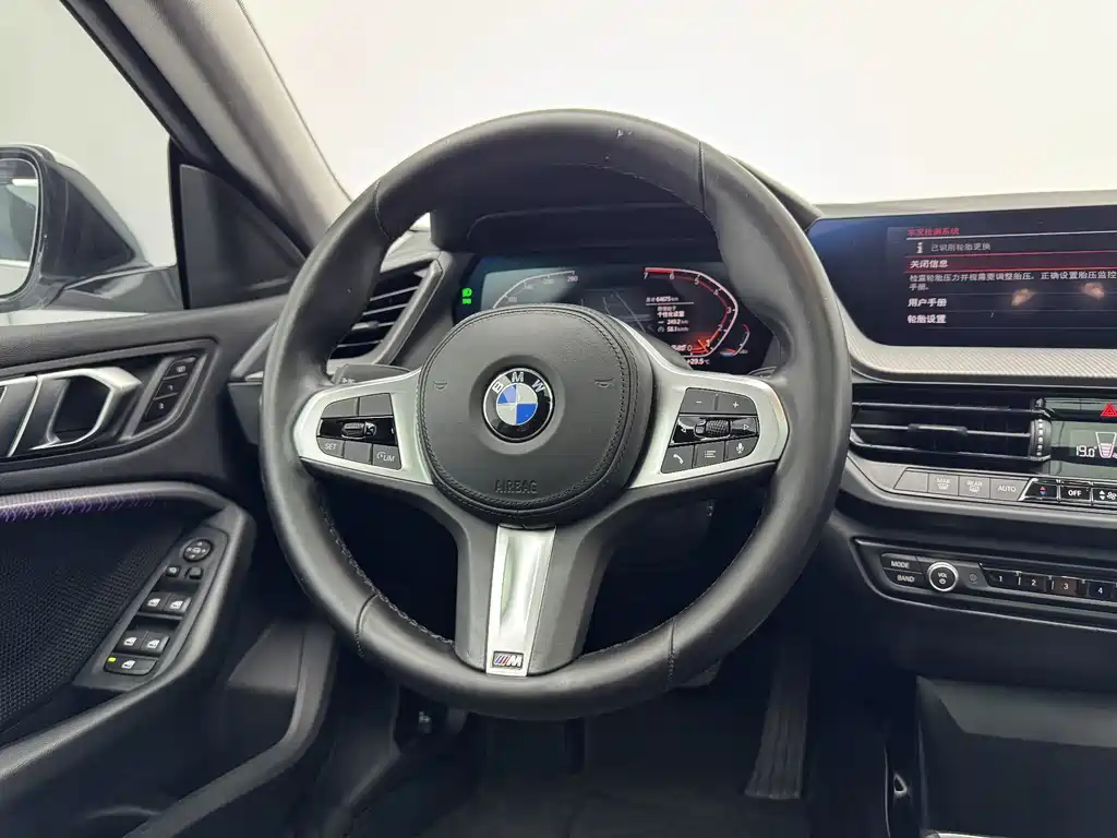BMW 2 Series (Import) — миниатюра 18
