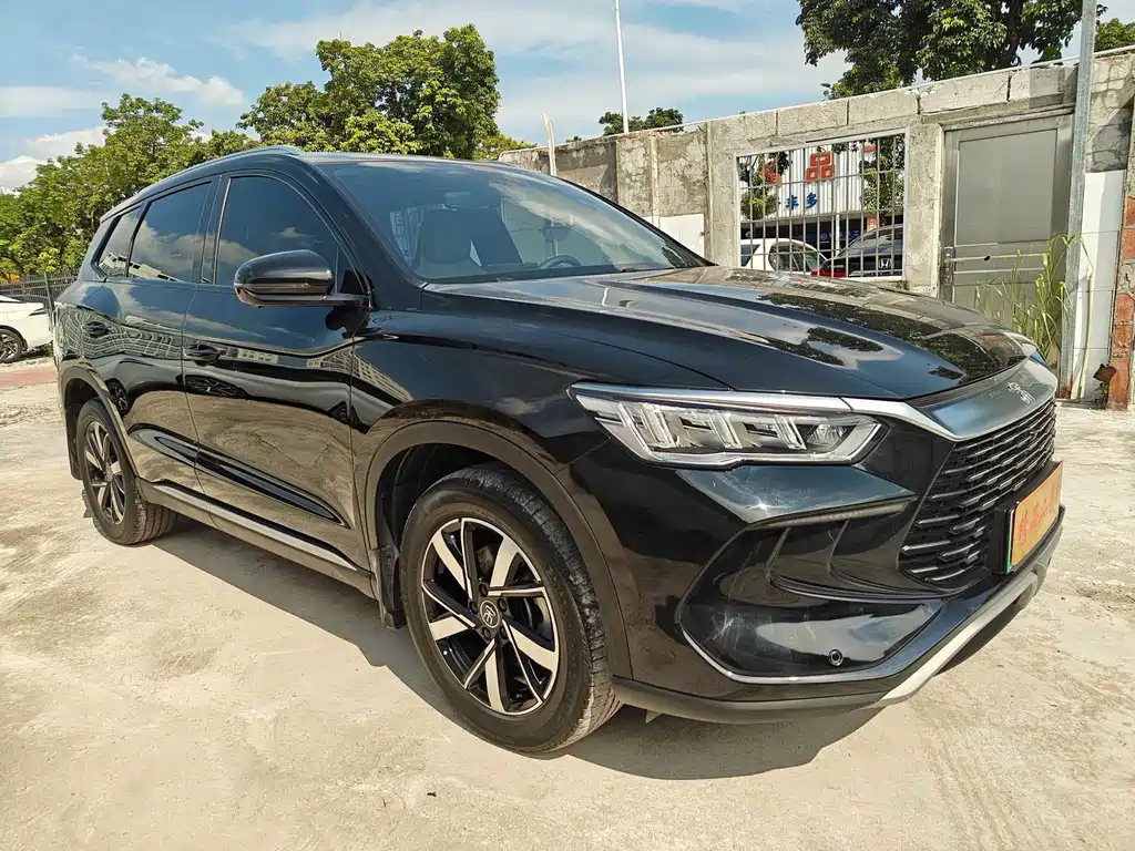 BYD PLUS New Energy — миниатюра 3