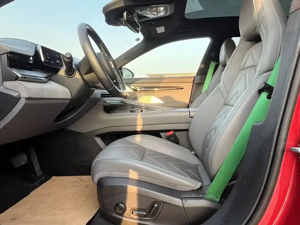 ZEEKR EXTREME KRYPTON 001