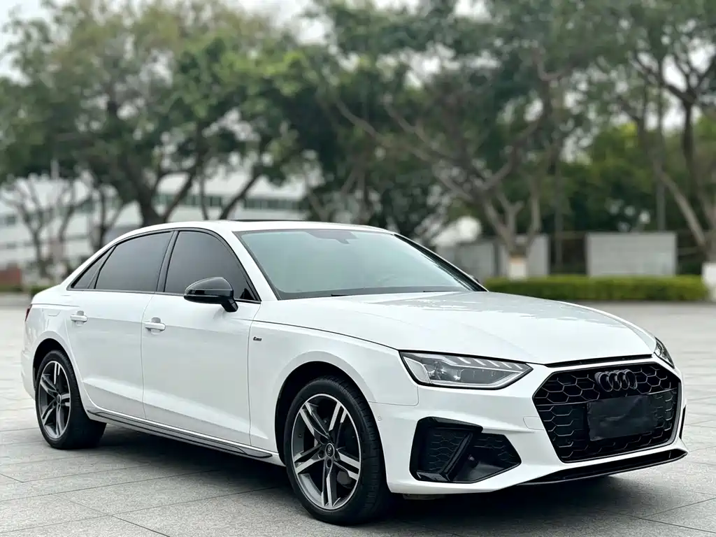Audi A4L — миниатюра 2