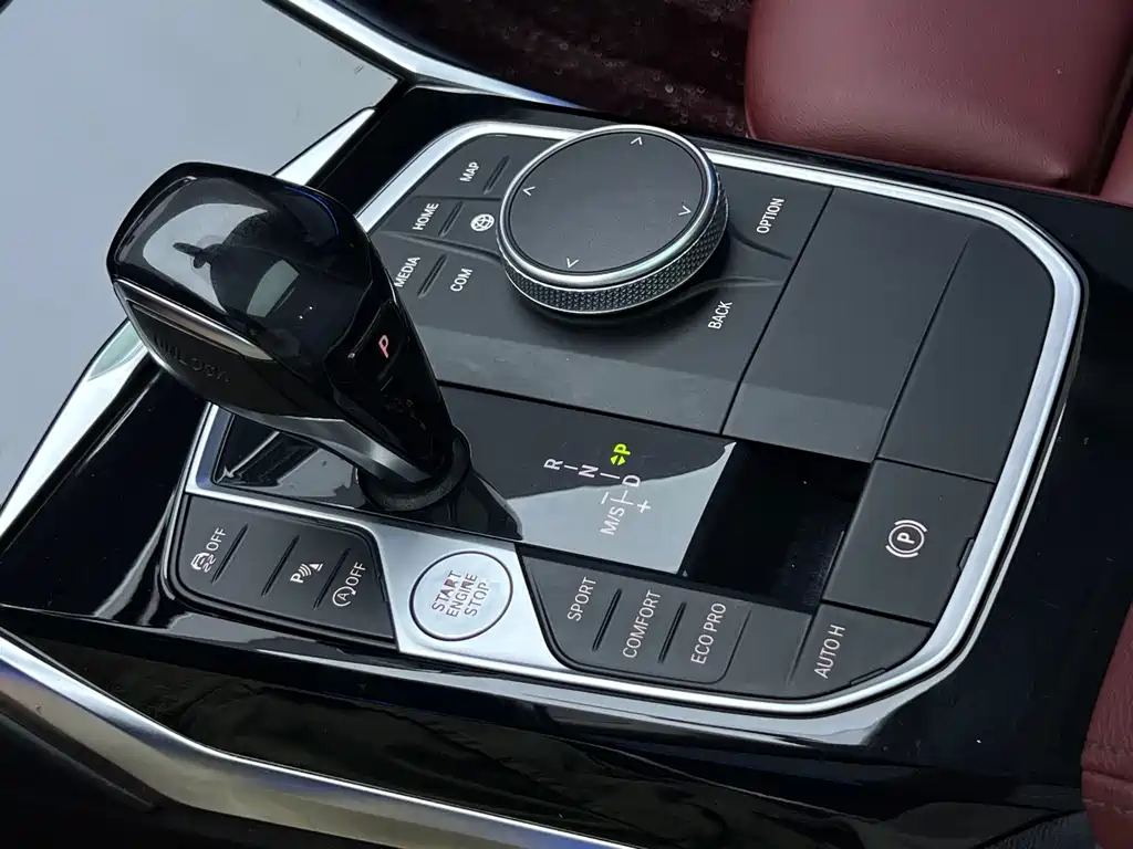 BMW 3 Series — миниатюра 12