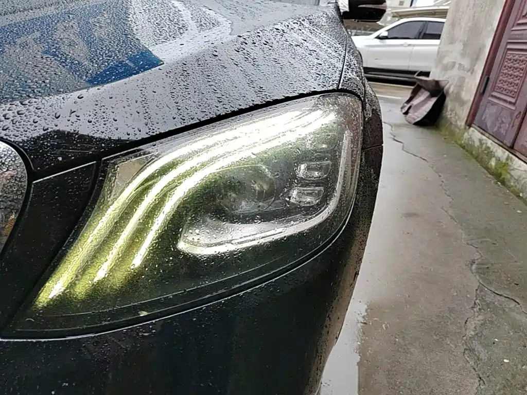 Mercedes-Benz S-Class — миниатюра 24