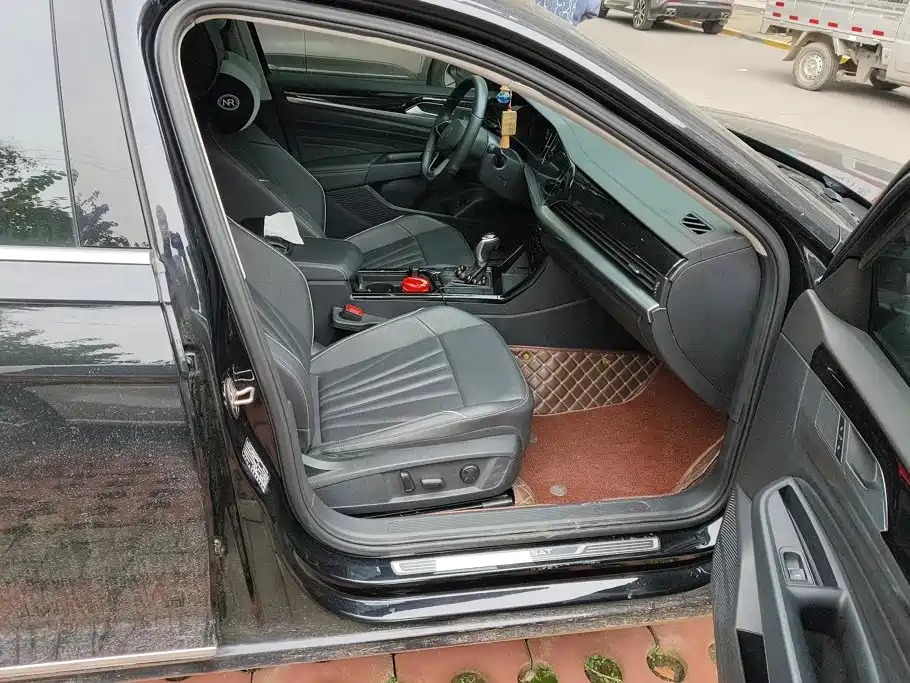 Volkswagen Passat — миниатюра 8