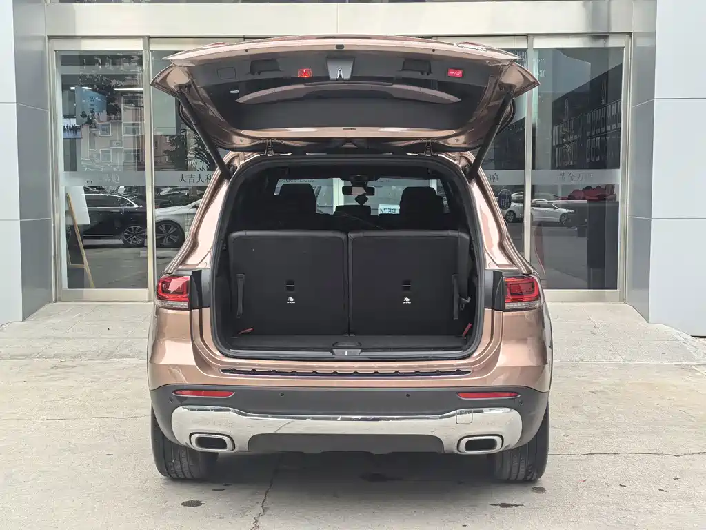 Mercedes-Benz GLB — миниатюра 13