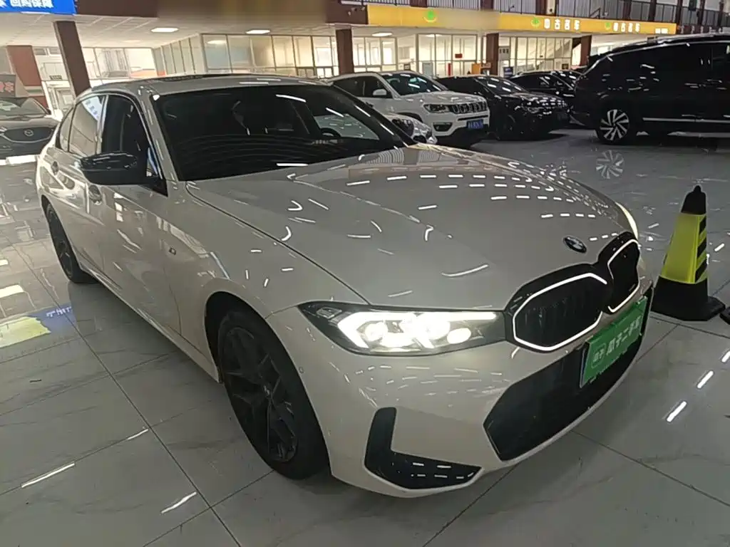 BMW 3 Series — миниатюра 4